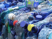 Plastic bottels (PET)